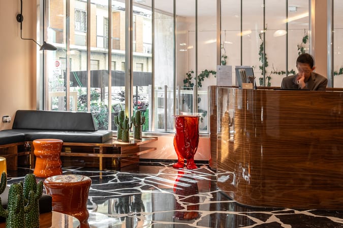 Reception and lounge area, Hotel Calimala Milan