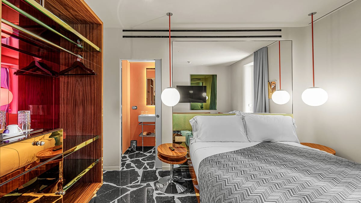Double room detail Hotel Calimala Milan