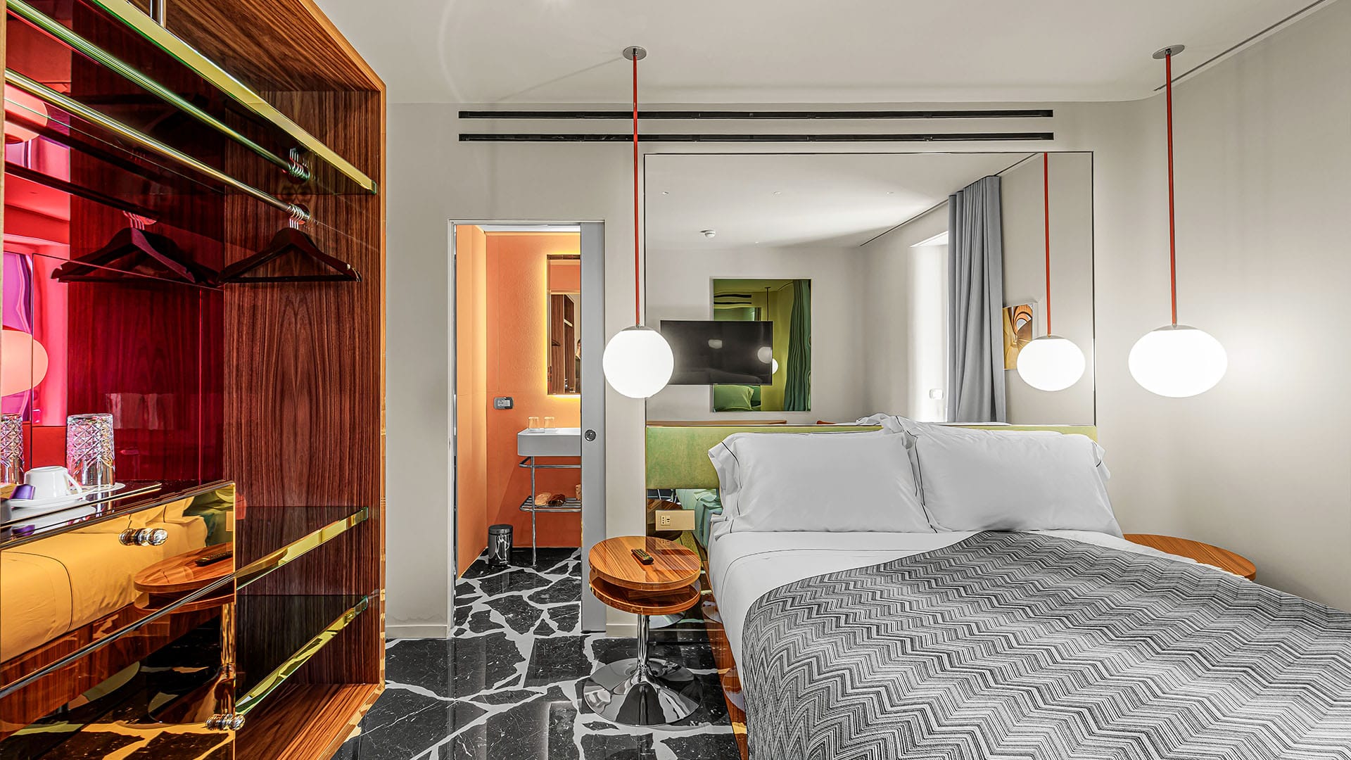 Double room detail Hotel Calimala Milan